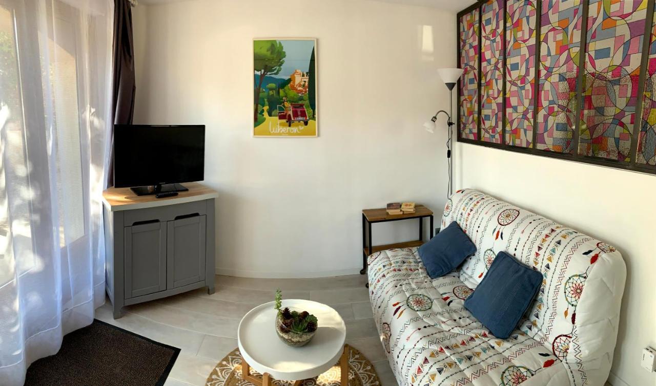 L'Ocabee Villa La Tour-dʼAigues Екстериор снимка