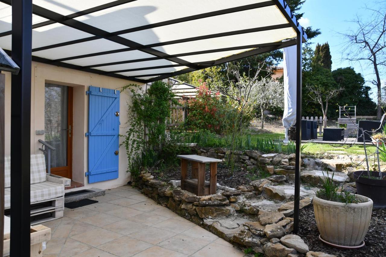 L'Ocabee Villa La Tour-dʼAigues Екстериор снимка